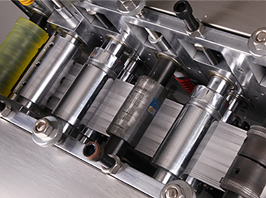 一托二平面口罩生產機